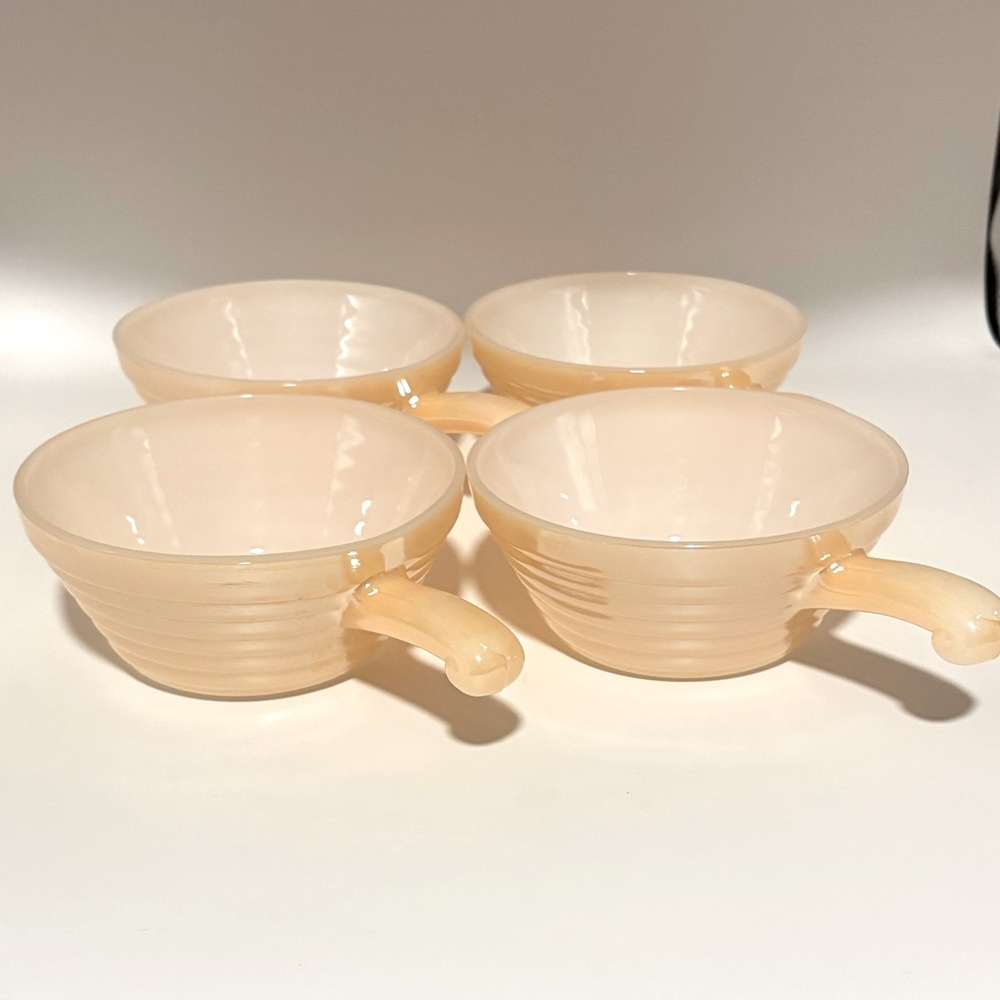 Set of 4 Fire King Oven Ware Ribbed Handled Soup Bowl Peach Beehive Vintage